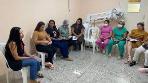 Técnicos e enfermeiros passam por qualificações (Foto: Ascom FMS)