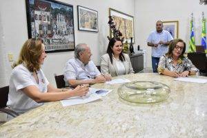 Celebração da parceria entre a Prefeitura e o Ministério Público (Foto: Jailson Soares/SEMCOM)