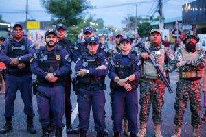 Aparato de segurança no Bloco Capote da Madrugada (Foto: Lucas Dias/SEMCOM)