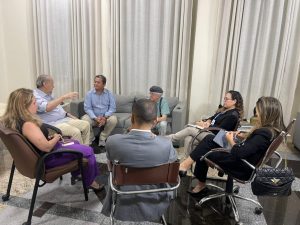 Reunião no Gabinete do prefeito de Teresina, Silvio Mendes (Foto: ASCOM/FMC)
